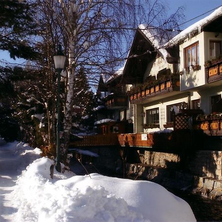 Gasthof Pension St. Wolfgang Kirchberg am Wechsel Eksteriør bilde