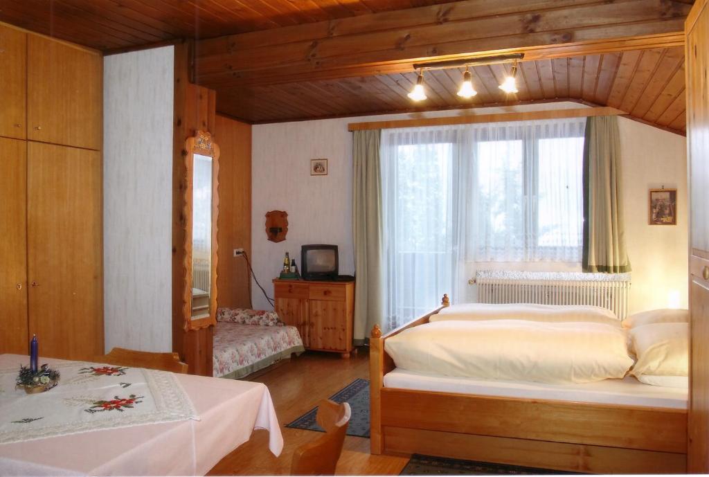Gasthof Pension St. Wolfgang Kirchberg am Wechsel Rom bilde